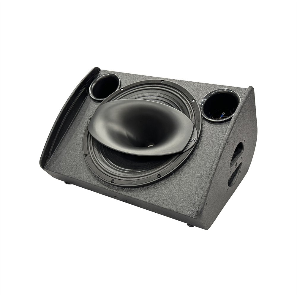 M X15A Max SPL 138 db 4